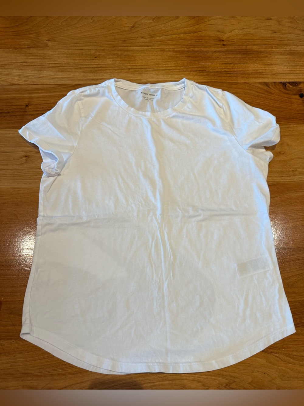 Banana Republic White Short Sleeve Crewneck Tee Supima Cotton Size M